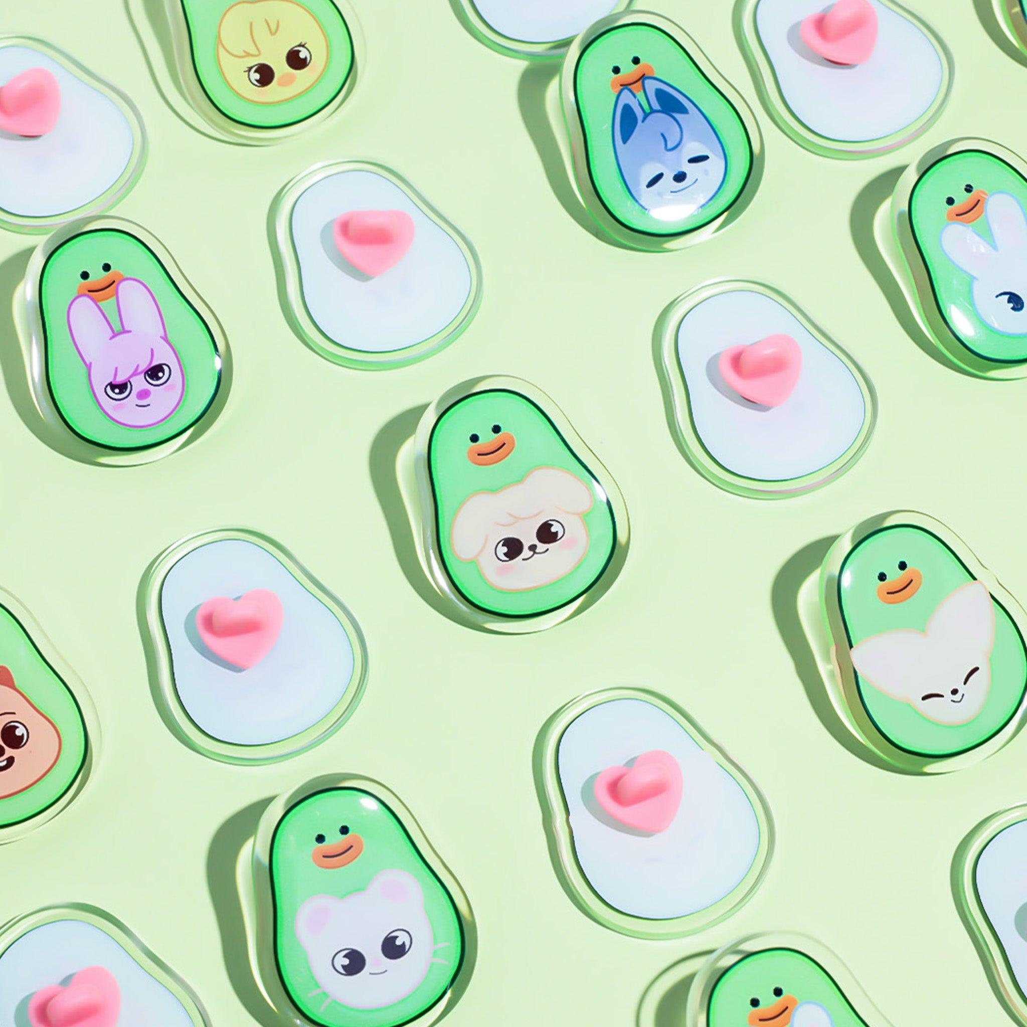 Custom Acrylic Pins - ZoArtix